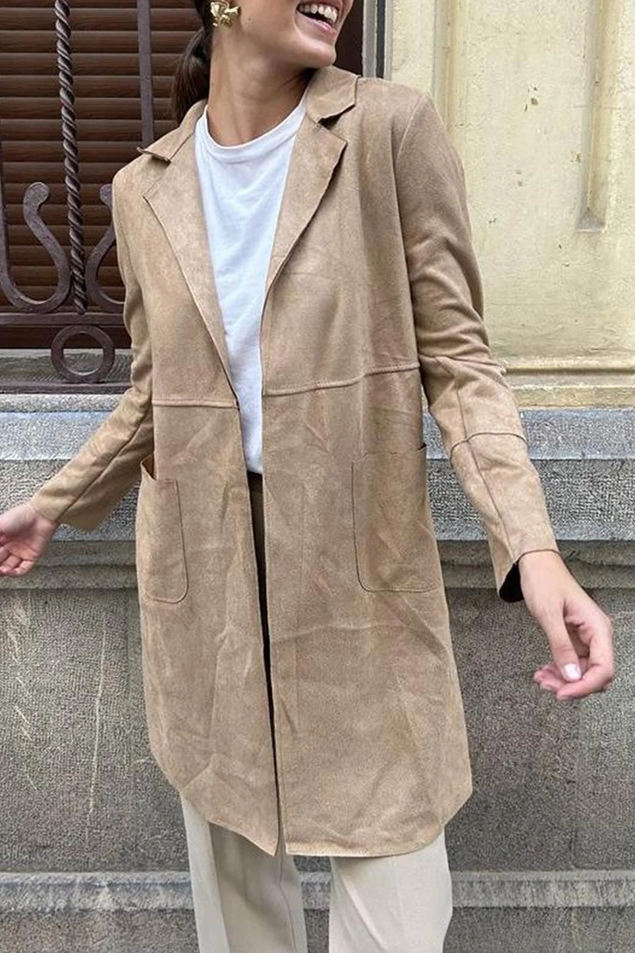 Stefanie | Solid color suede mid-length blazer - Image 7