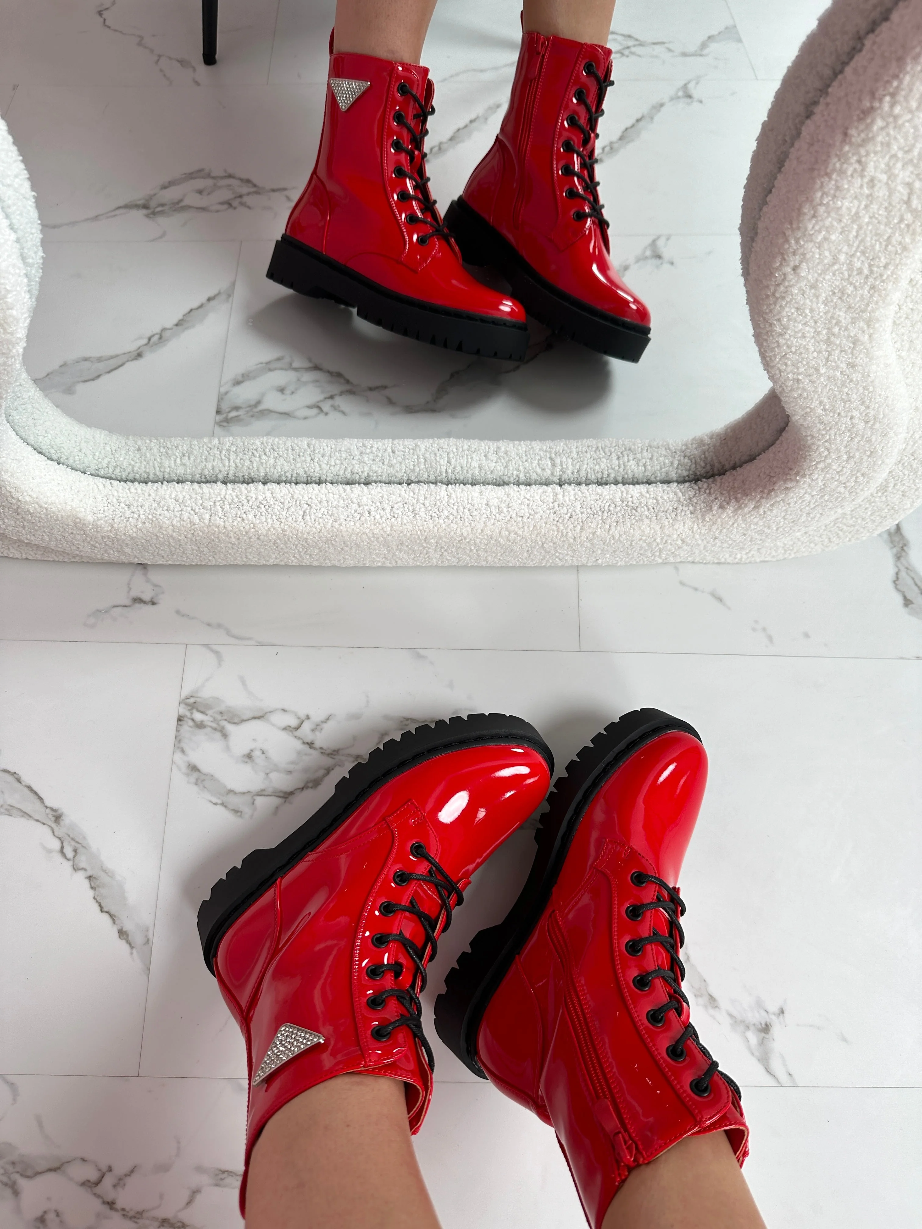Stella | Shiny red boots - Image 2