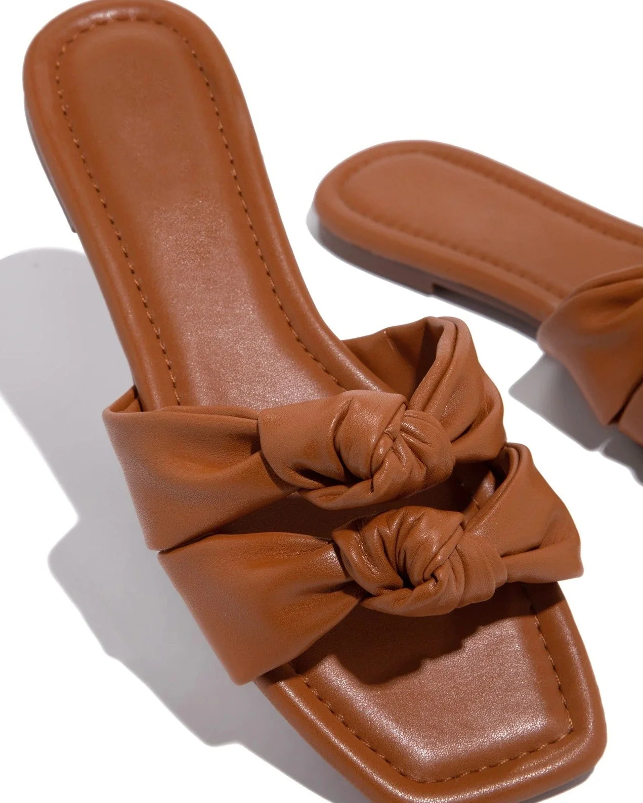 Sue® | Fashionable Flat Sandals For Women - Image 2