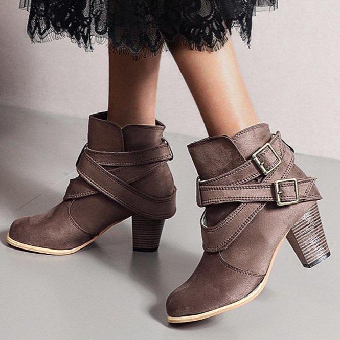 Susana | Modern and supportive orthopedic footwear - Image 15