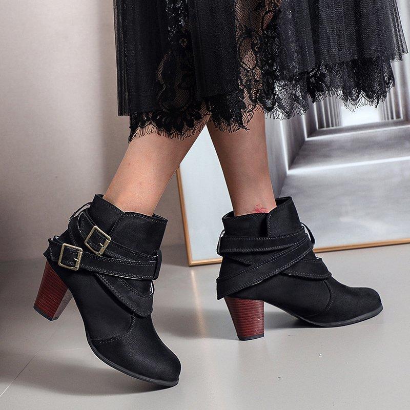 Susana | Modern and supportive orthopedic footwear - Image 4
