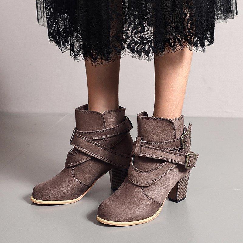 Susana | Modern and supportive orthopedic footwear - Image 7