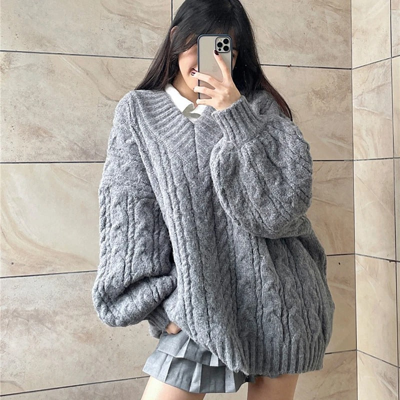 Tamara | Oversized green sweater for women - Image 3