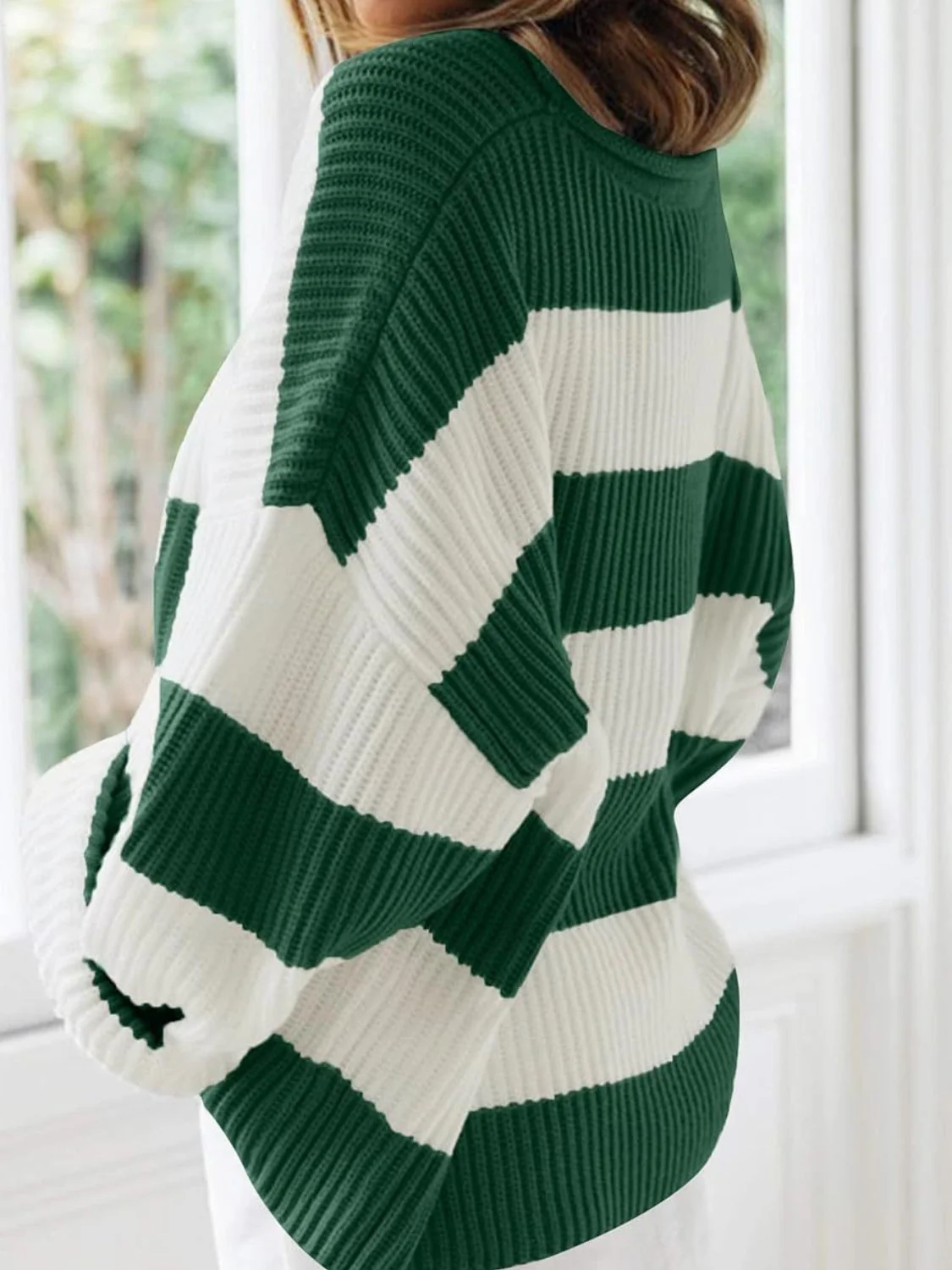 Tania | Crew neck sweater with long sleeves - Image 17