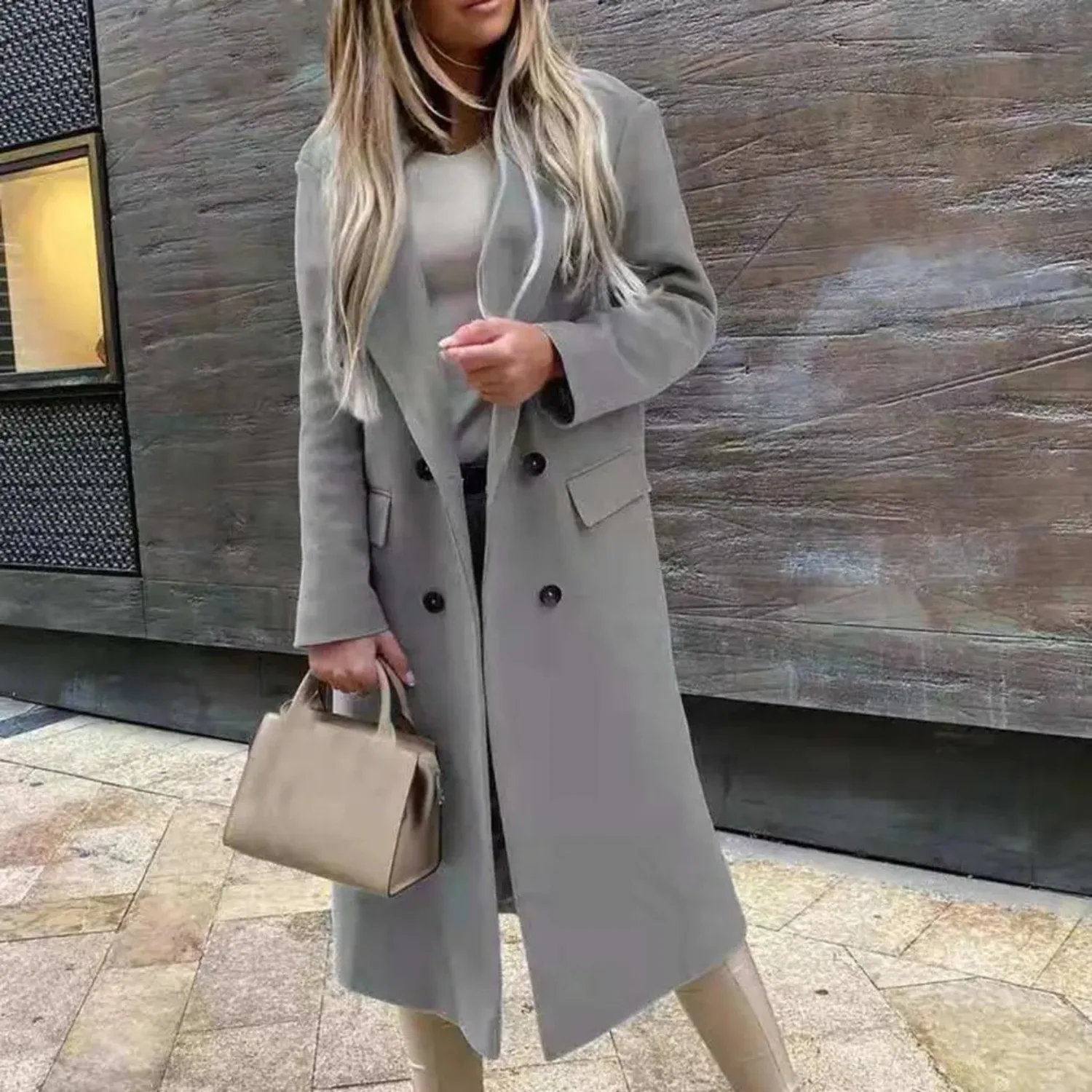 Tania | Timeless and elegant winter clothing - Image 2