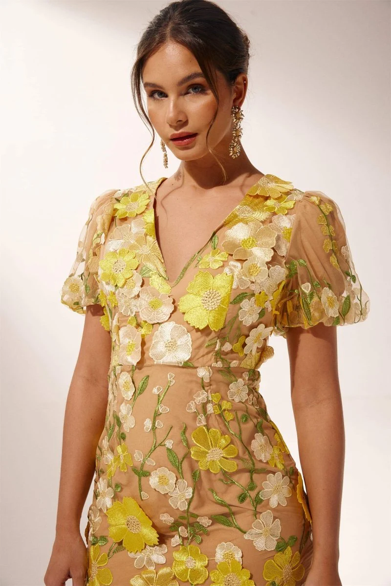 Tania® | V-Neck Floral Midi Dress