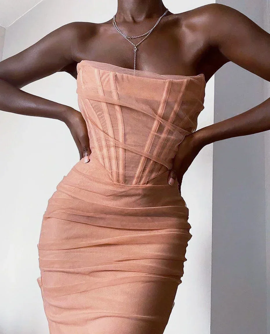 Tatiana® | Figure-Hugging Evening Dress With Corset Detail And Strapless Design - Image 6