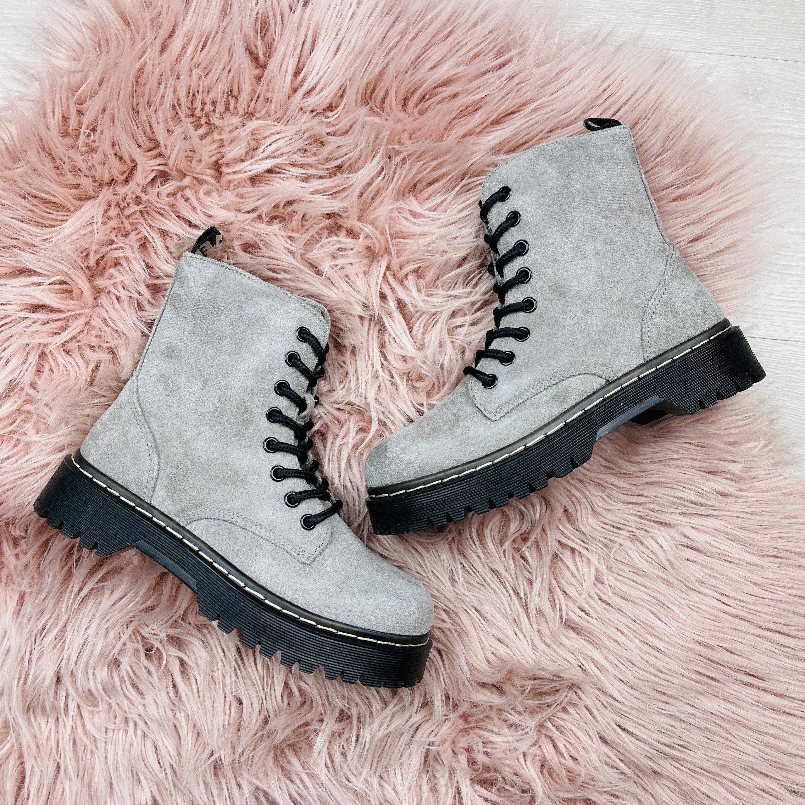 Teodora | gray boots - Image 3