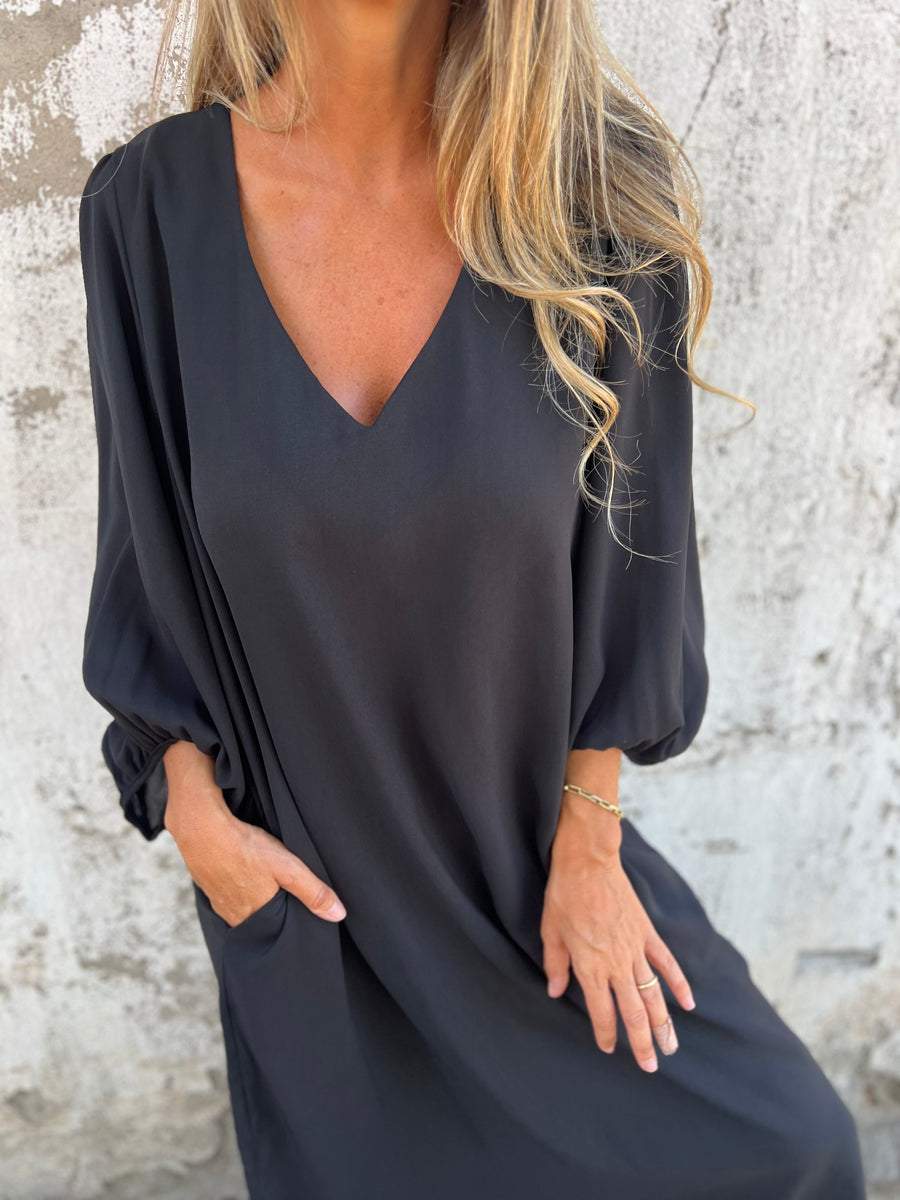 Teresa® | Elegant women's V-neck maxi dress - Image 5