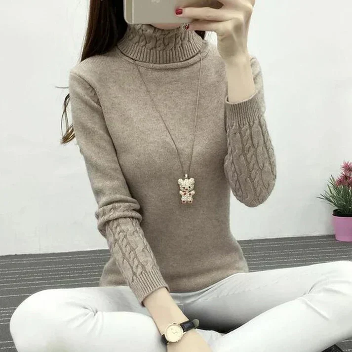 Teresa | Trendy and elegant winter sweater - Image 12