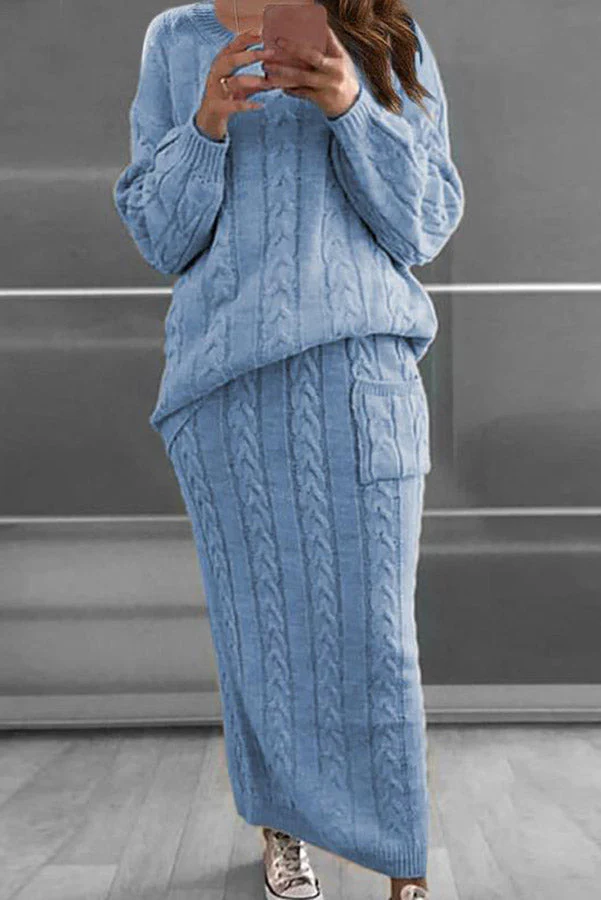 Teresa | Effortless and chic winter sweater - Image 2