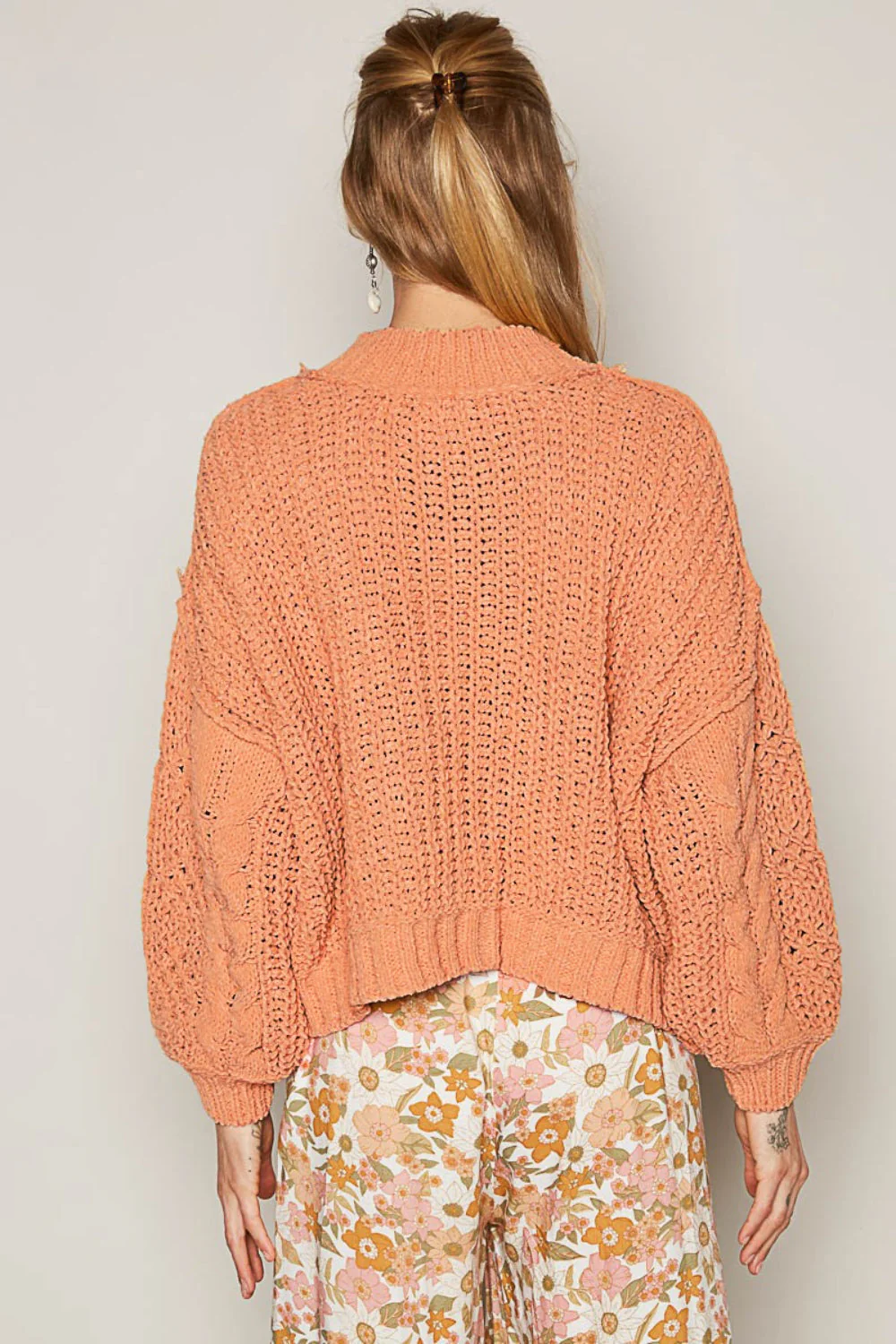 Theresa | Sweater with stand-up collar and cable knit - Image 2