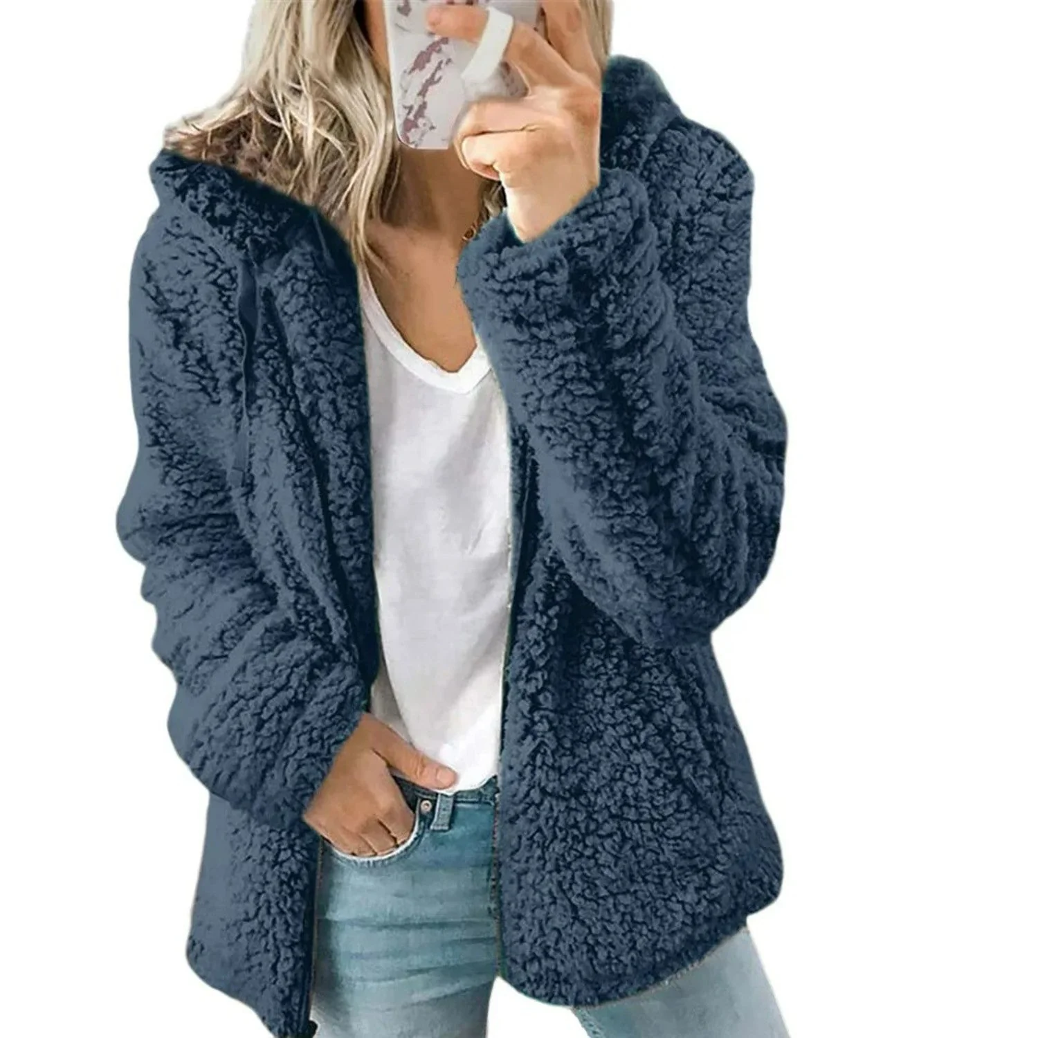 Trinidad | Modern and versatile winter garment. - Image 2