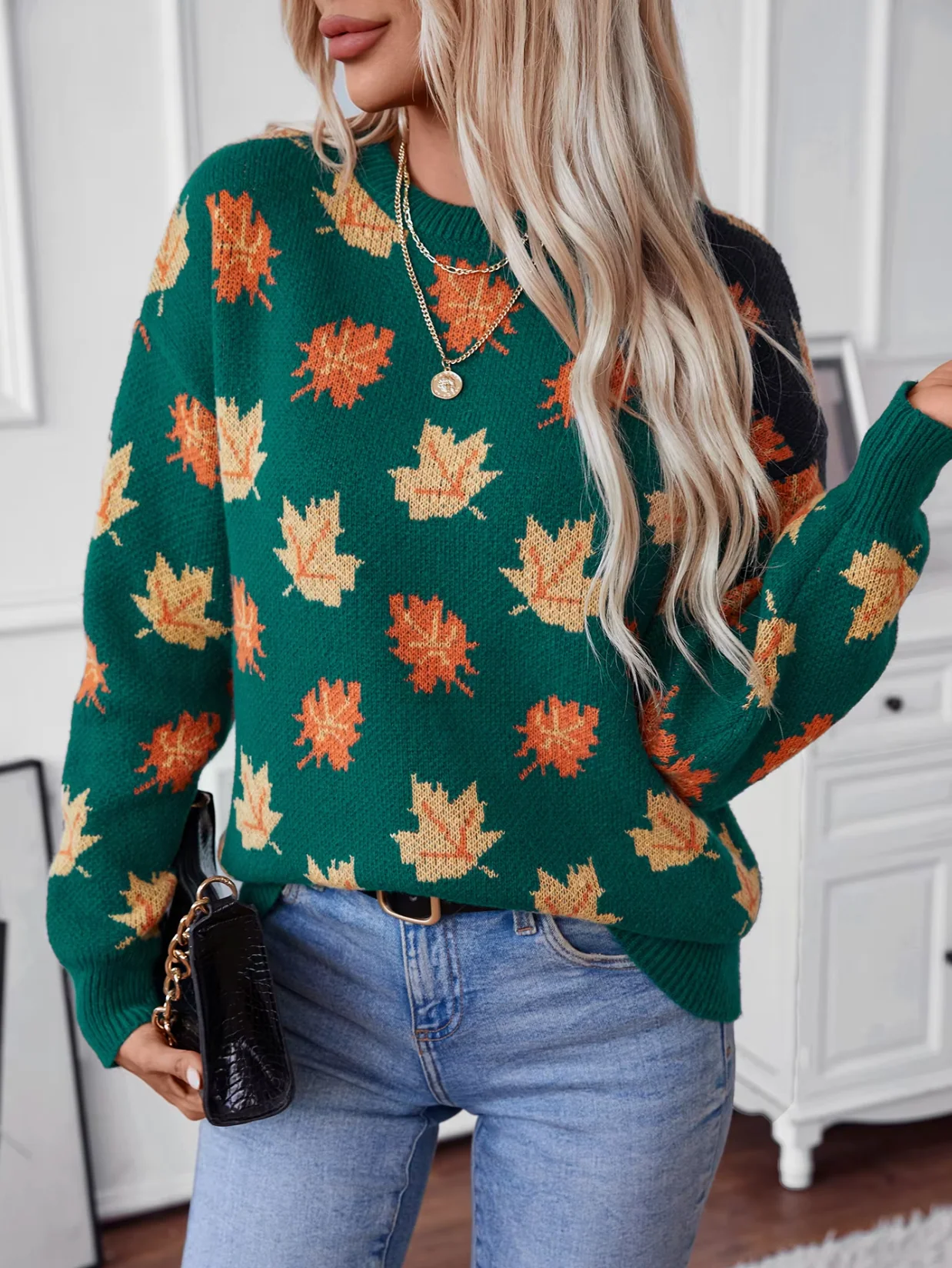 Valentina | Knitted sweater with a maple leaf print - Image 5