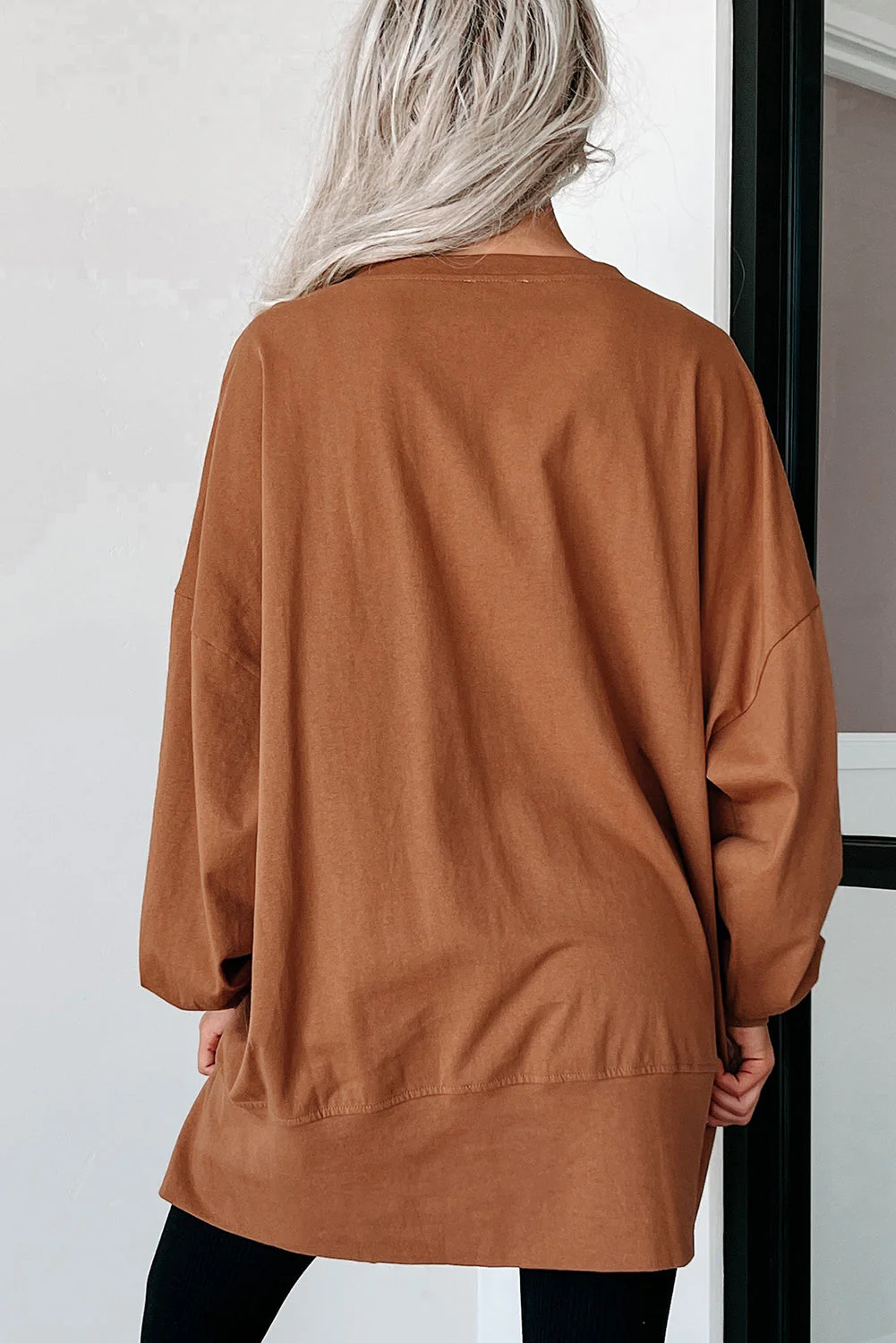 Valentina| Modern and fashionable winter top - Image 9