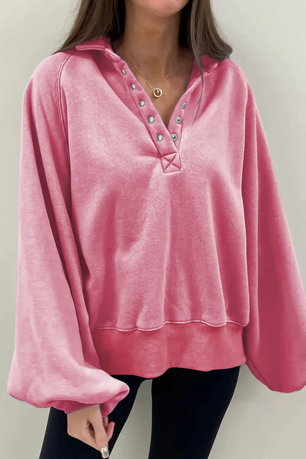 Valeria | Oversized sweatshirt with buttons and balloon sleeves