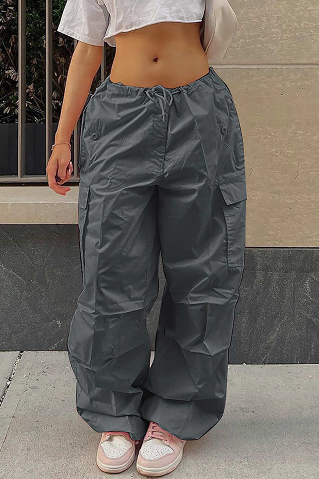 Valeria | Solid color high waist cargo pants - Image 14