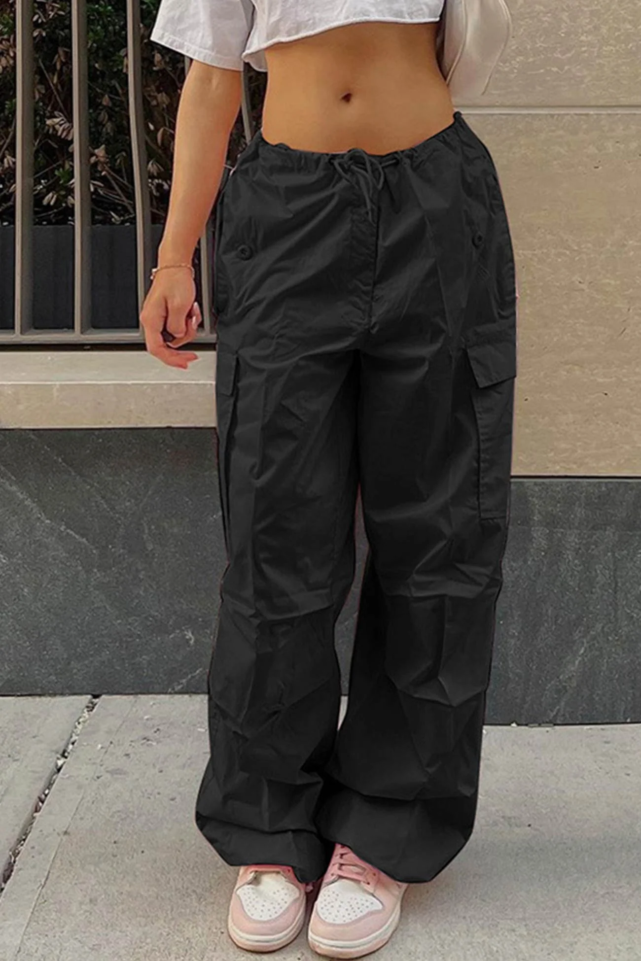 Valeria | Solid color high waist cargo pants - Image 6