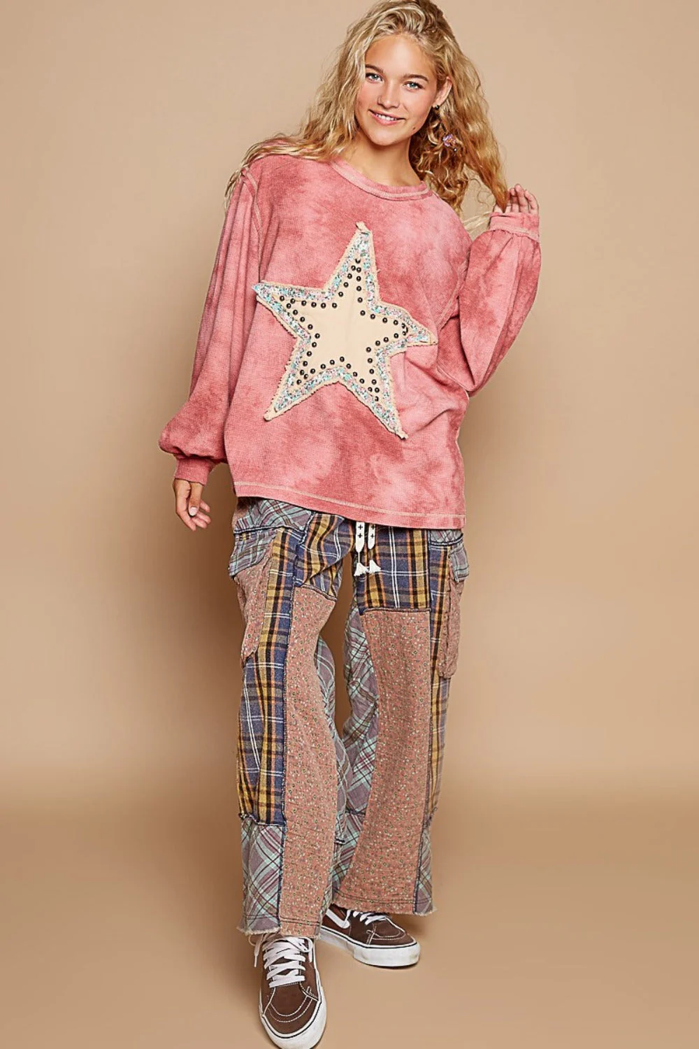 Vanja | Washed star patch with studded top - Image 5