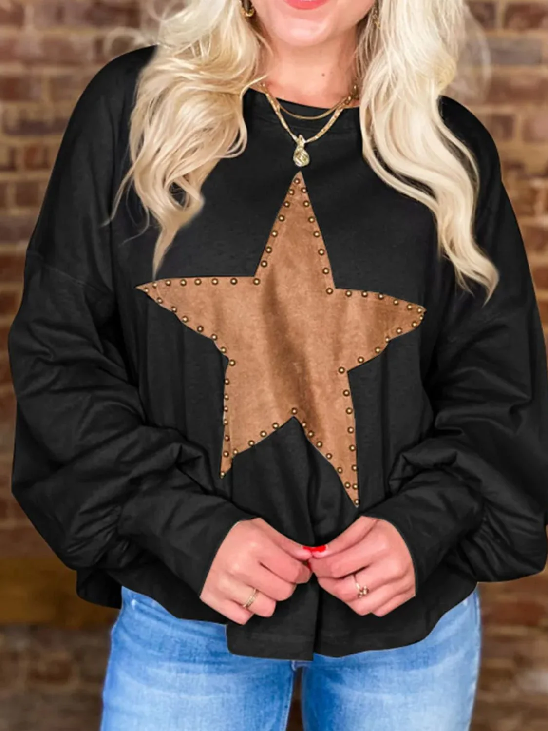 Vera | Long-sleeved blouse with a star crew neck - Image 8