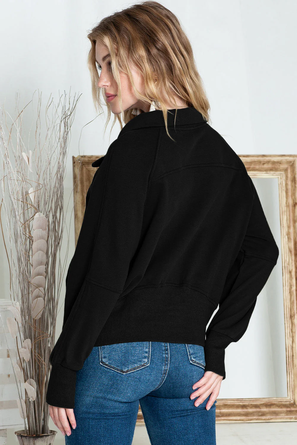 Vera | Trendy and elegant winter clothing item - Image 24