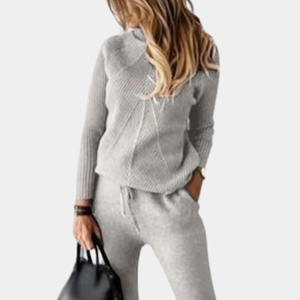 Victoria | Effortless and trendy winter garment - Image 2