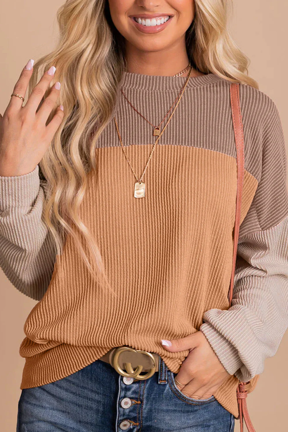 Victoria | Modern and fashionable winter top - Image 17