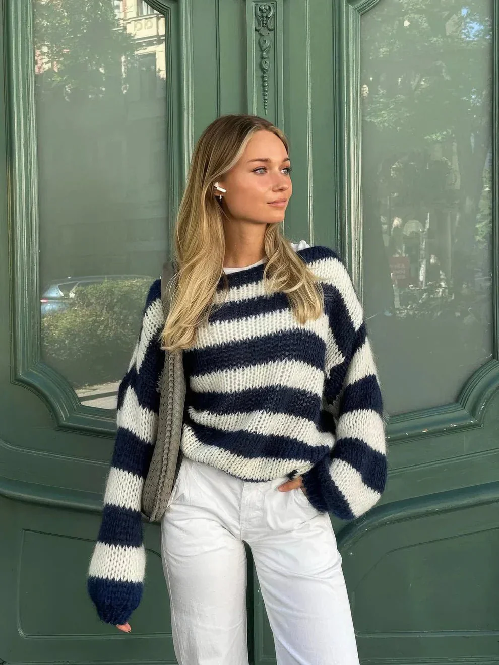 Victoria | STRIPED SWEATER - Image 4