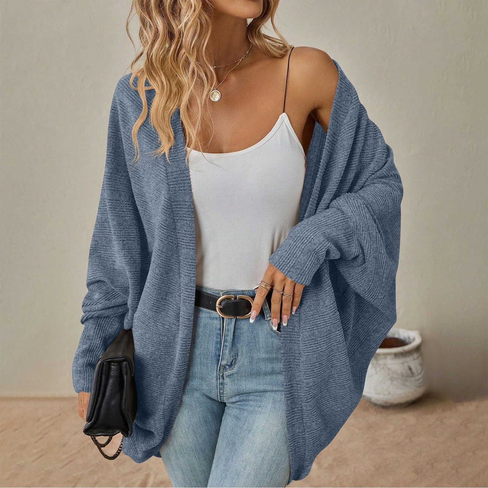 Violeta® | Relaxed and timeless winter cardigan - Image 2