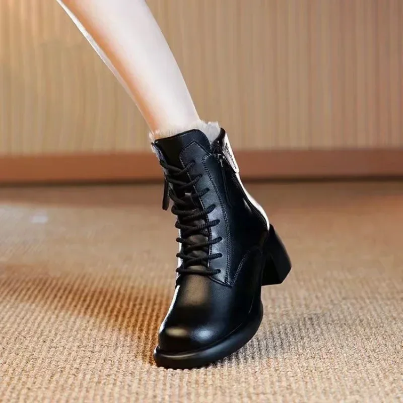 Vittoria | Luxurious women's boots with side zip - Image 7