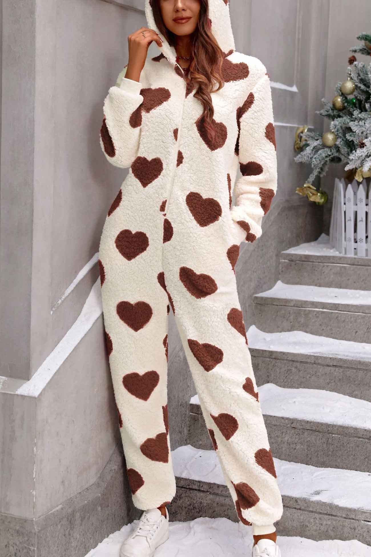 Vittoria | Plush heart jumpsuits with hood and zip - Image 7