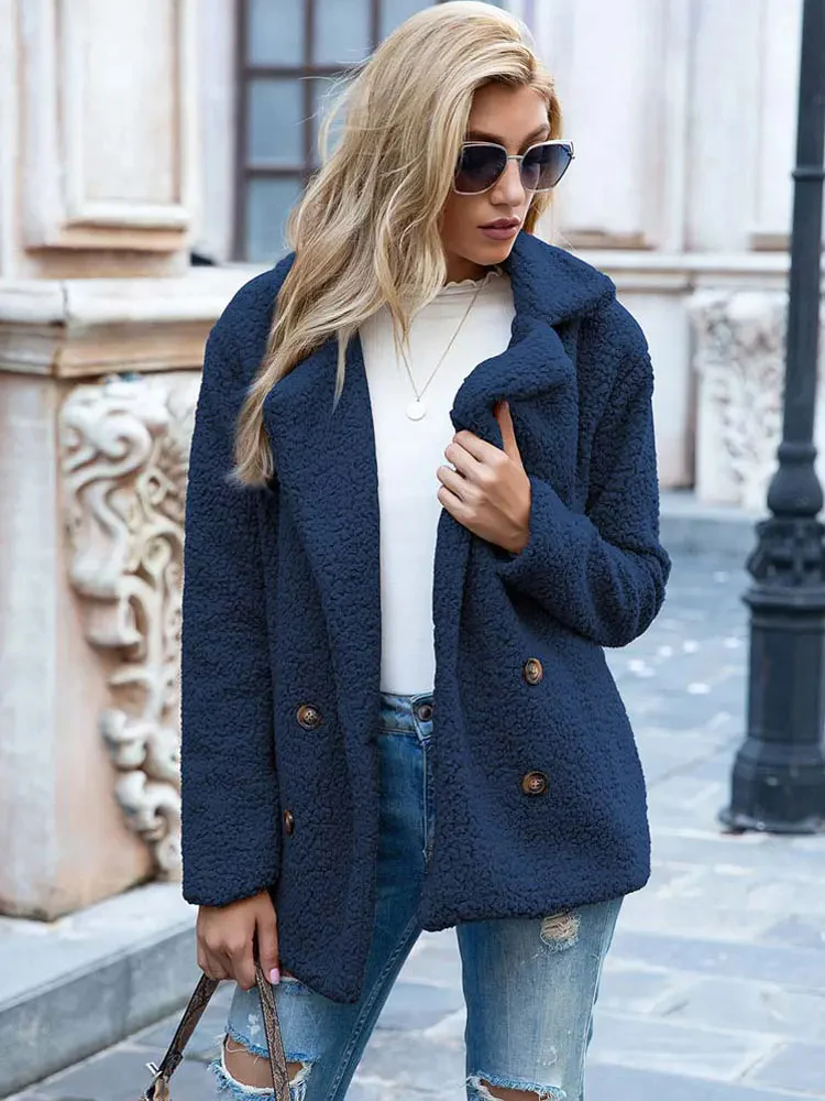 Viviana | Chic and versatile winter garment - Image 11