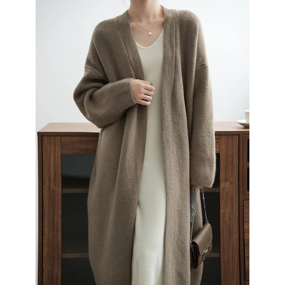 Viviana| Fashionable and minimalist winter cardigan - Image 6