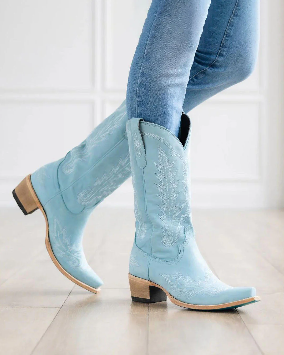 Waleska | Custom-made orthopedic casual boots. - Image 8