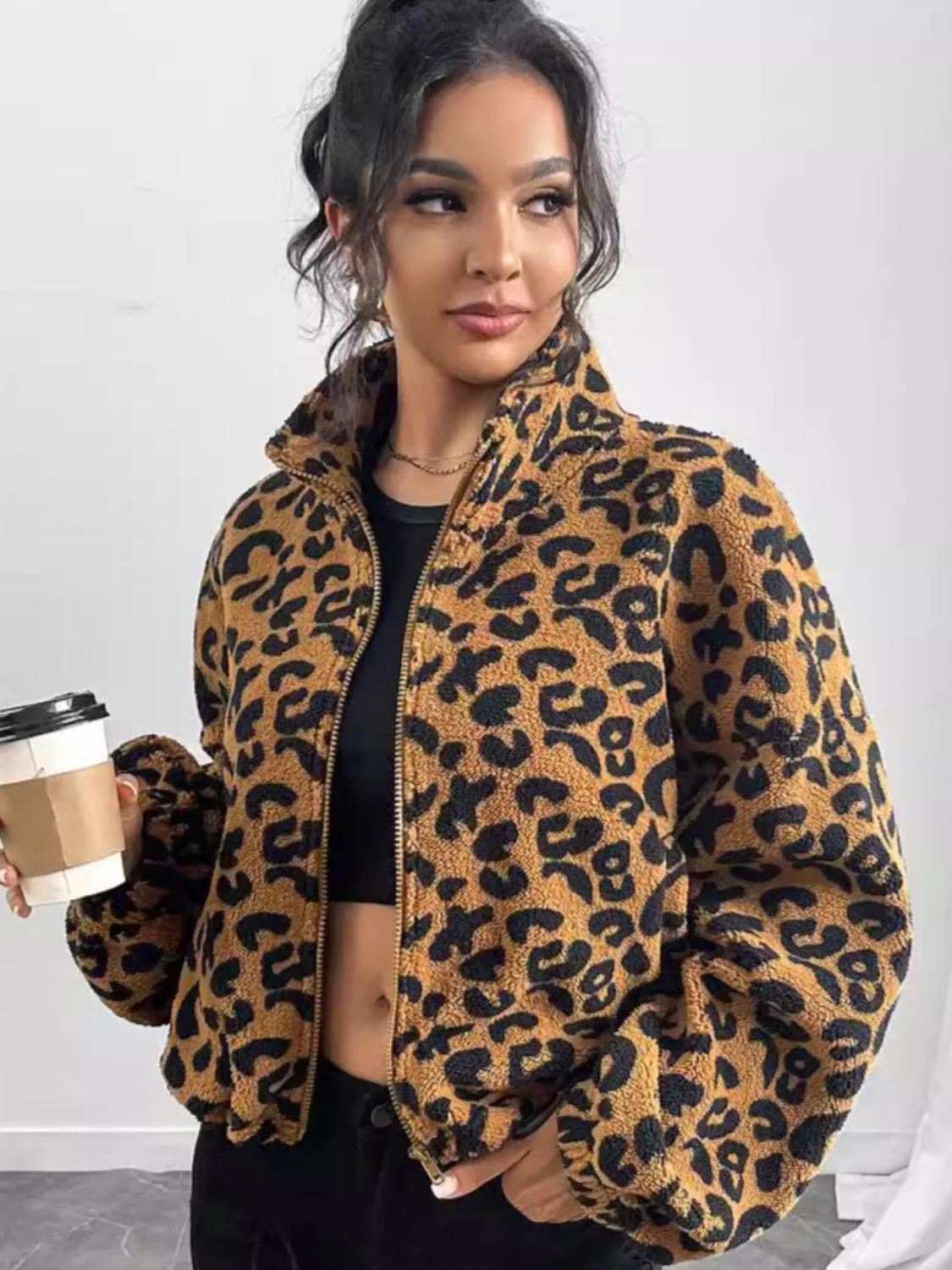 Waleska | Leopard print long sleeve jacket with zip fastening - Image 3