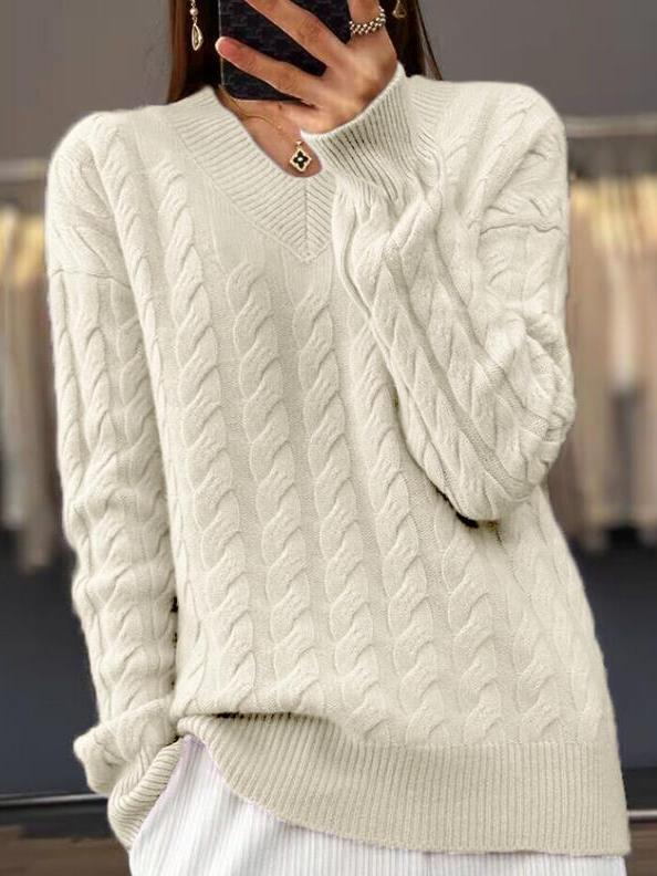 Wanda | Simple and stylish winter sweater - Image 4