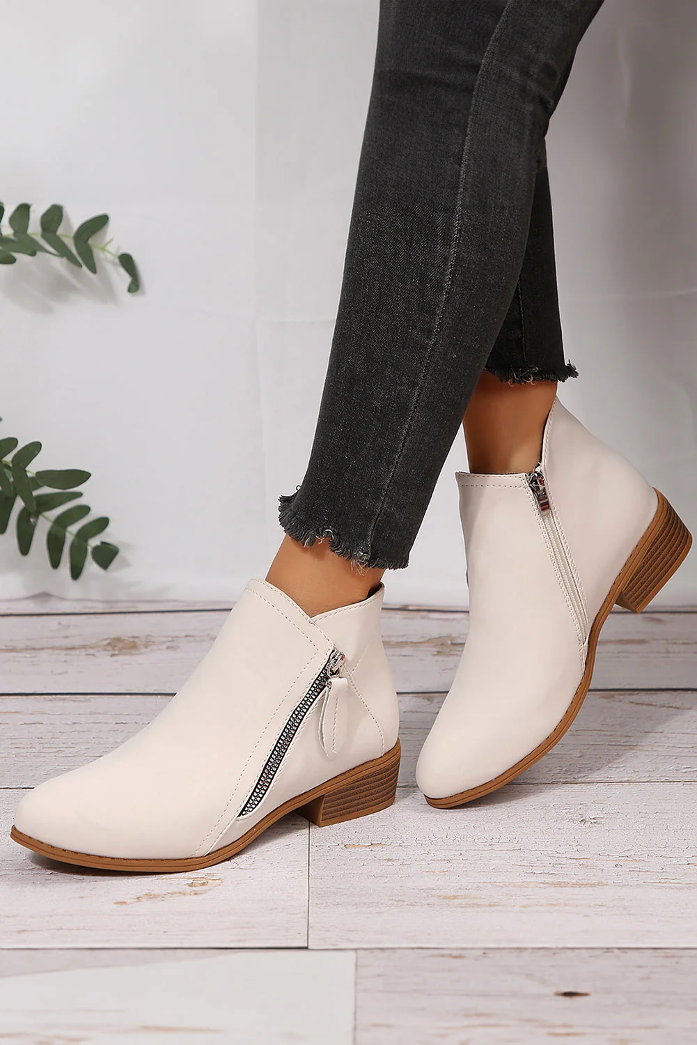 Wanda | Trendy and supportive orthopedic boots - Image 4