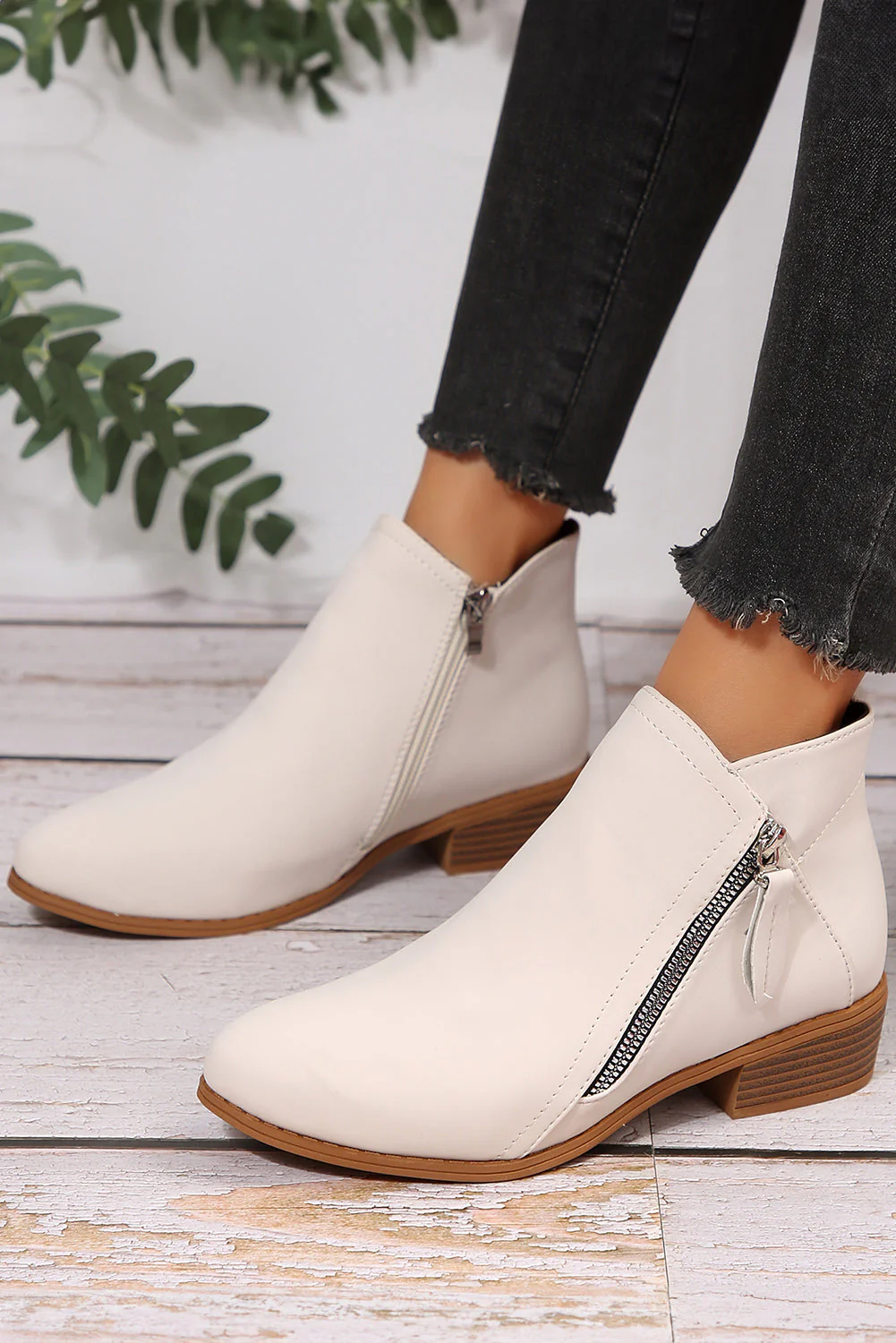 Wanda | Trendy and supportive orthopedic boots - Image 8