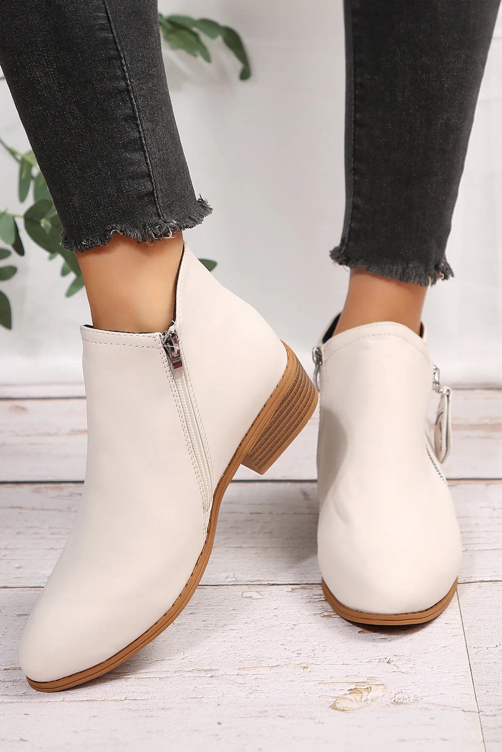 Wanda | Trendy and supportive orthopedic boots - Image 9