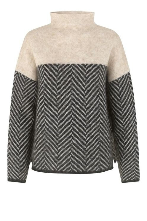 Wendy | Contrasting mesh blouse with stand-up collar - Image 9