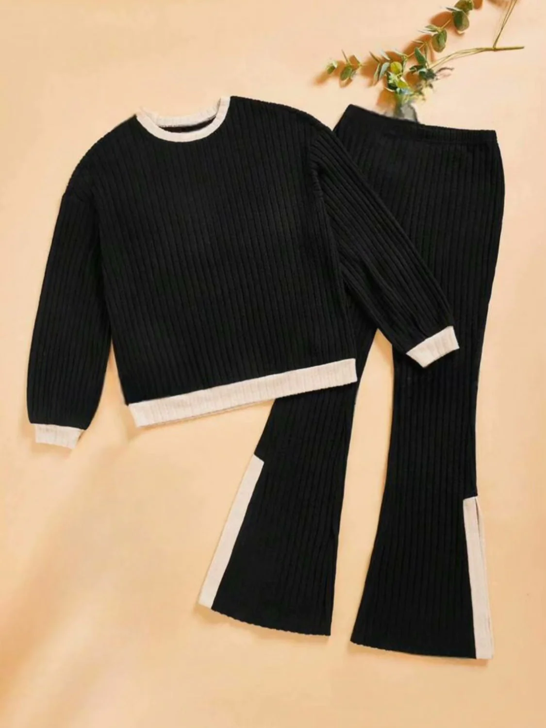 Wilma | Contrast crew neck long sleeve top and bootcut trousers set - Image 11