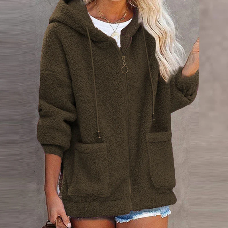 Xara | Trendy and elegant winter clothing item - Image 3