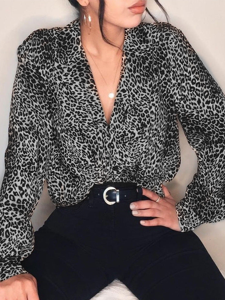 Xaviera| Relaxed and stylish winter blouse - Image 7