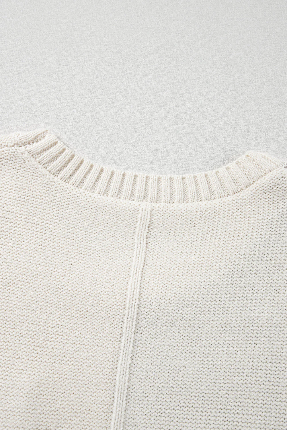 Xochitl | Fashionable and effortless winter sweater - Image 8