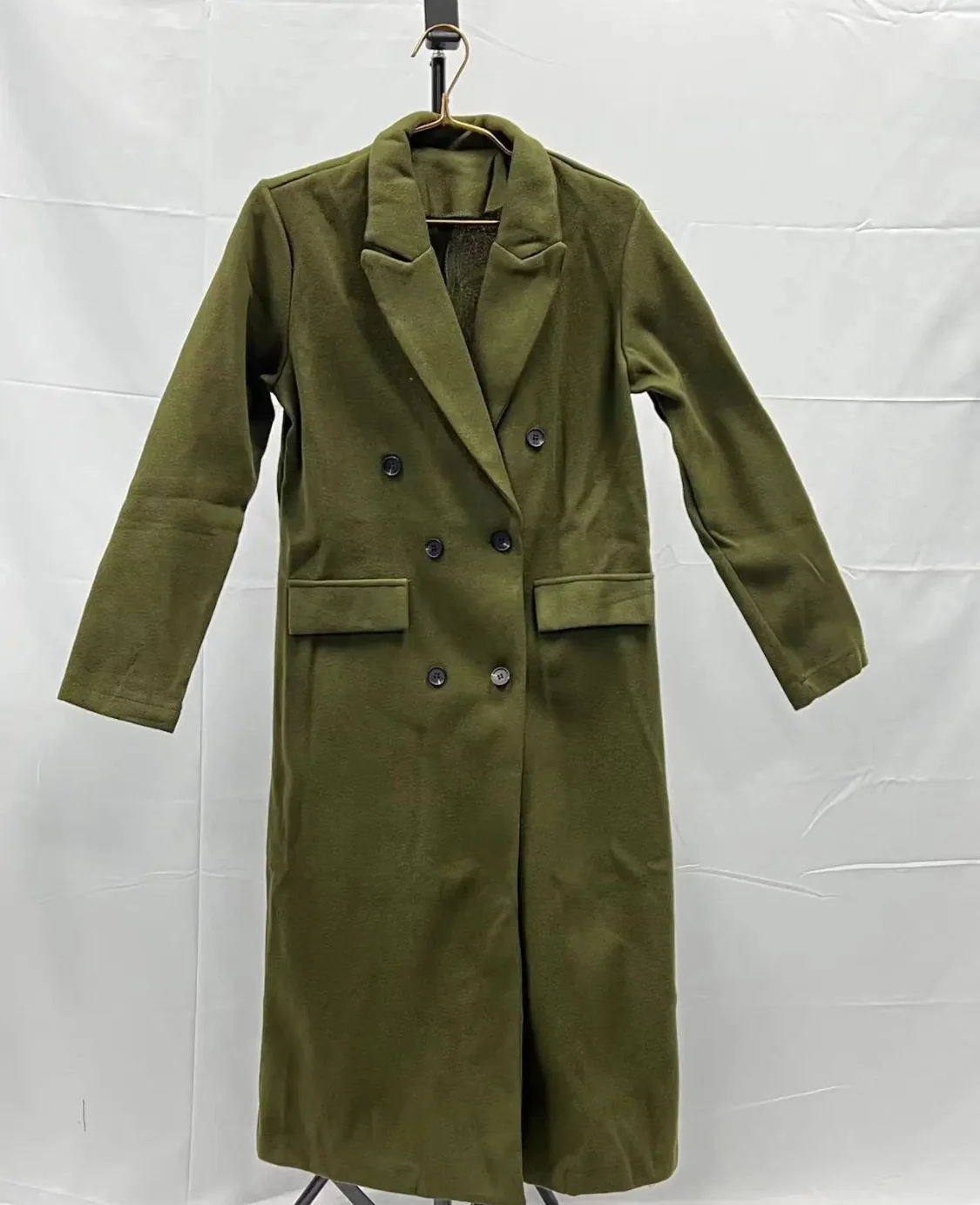 Yadira | Classic and comfortable winter garment - Image 12