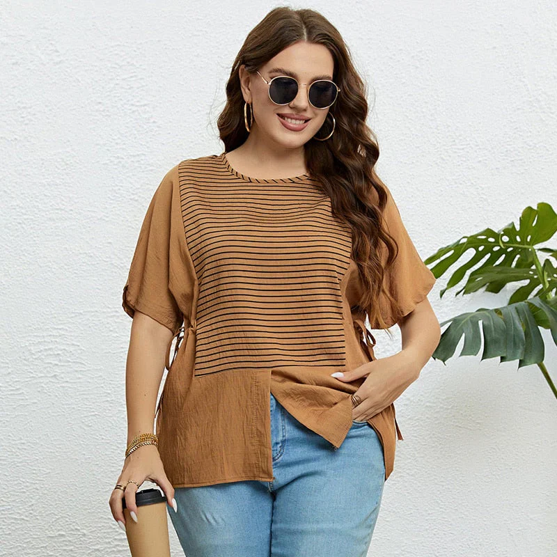 Yadira® | Knot Artwork Striped T-Shirt