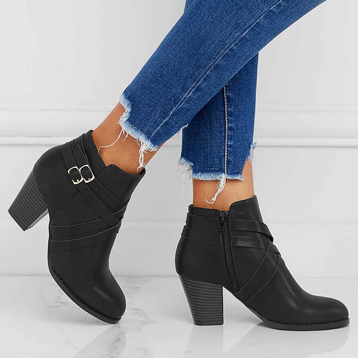 Yadira | Timeless and supportive orthopedic boots. - Image 2