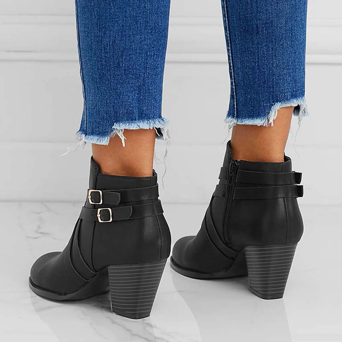 Yadira | Timeless and supportive orthopedic boots. - Image 3