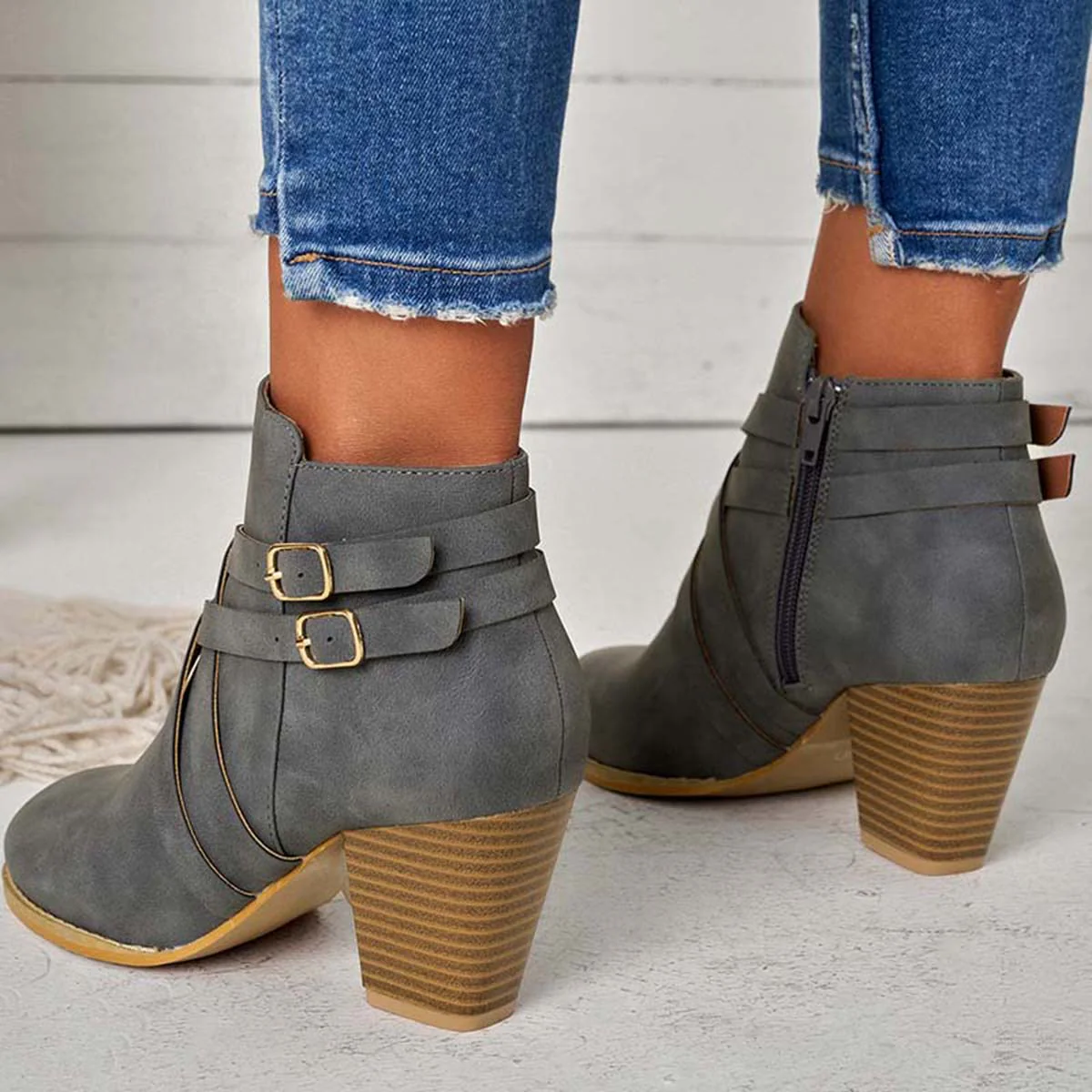 Yadira | Timeless and supportive orthopedic boots. - Image 7