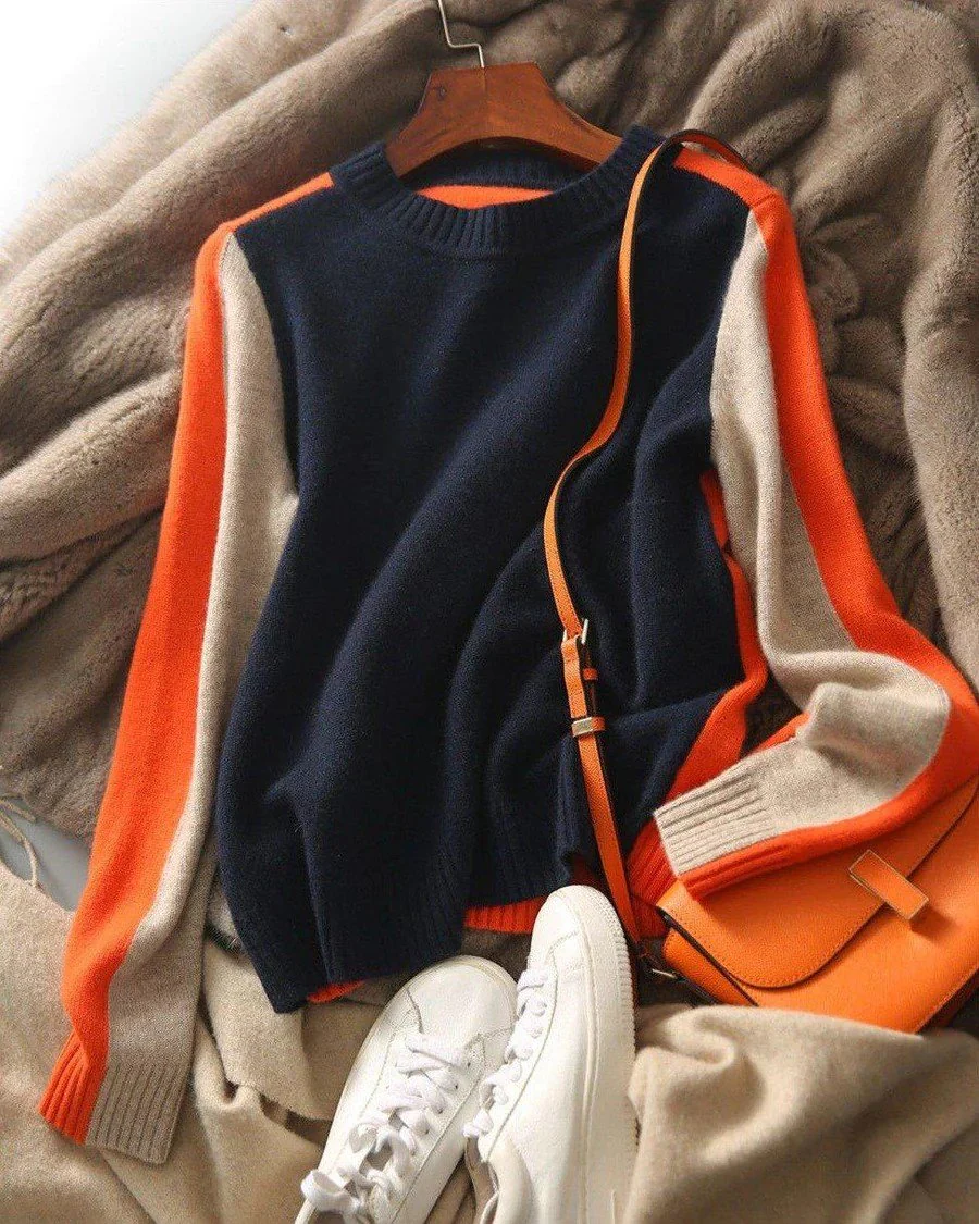 Yadira | Stylish and elegant winter sweater - Image 3